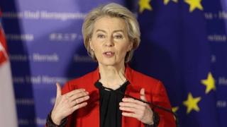 Von der Leyen najavljuje novi zakon o deportaciji migranata bez prava ostanka