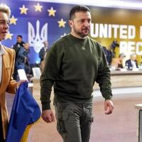 EU officials hold Kyiv talks in show of support for Ukraine