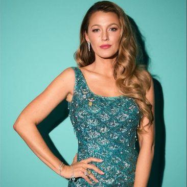 Blake Lively - Avaz